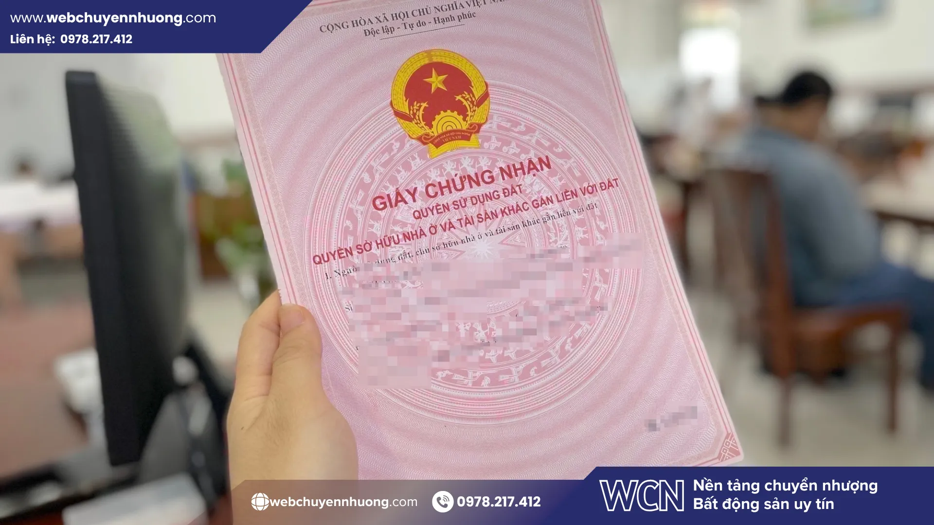 Làm rõ tiến độ cấp sổ hồng và tình trạng pháp lý dự án, vì thời gian ra sổ có thể kéo dài nhiều năm nếu còn vướng hồ sơ hoặc tranh chấp.